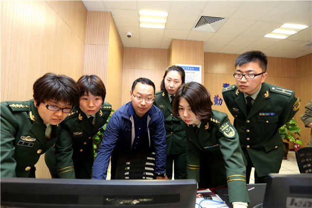 青岛边检站启用移动目标智能跟踪识别系统