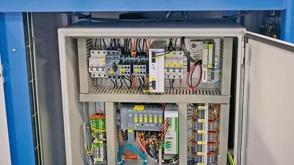 超高频bfrdmc 在中压开关设备专家SwitchGear中的识别