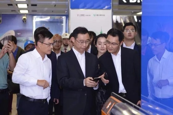 地铁有码,停车无码!巨头交通支付之战,腾讯先下一城