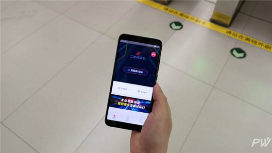 我们体验了北京地铁二维码乘车,它最大的敌人并不是NFC