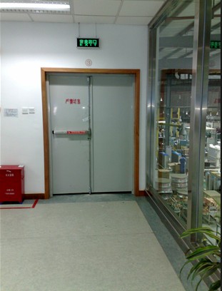 消防门锁推杆