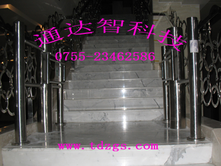 OEM摆闸机_圆柱摆闸