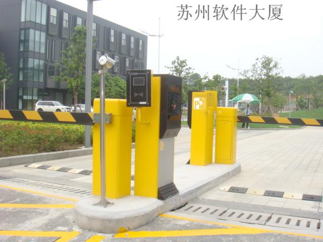 停车场道闸拦车器
