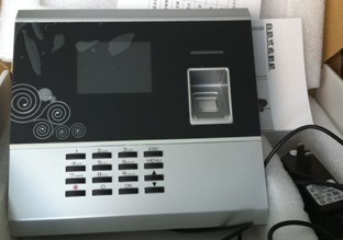 自助指纹考勤机FP80