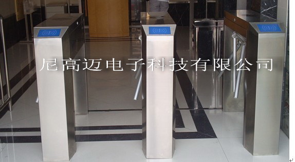 校园门禁半自动三辊闸