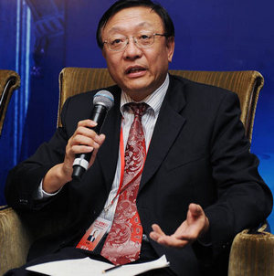 中国银联执行副总裁柴洪峰