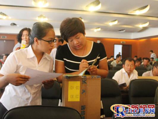 营口老边区新农合健康卡发放工作顺利启动