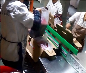 　　泸州仙潭酒是国内外知名的白酒365bet买球游戏，在中档酒市场占有较大的市场份额。