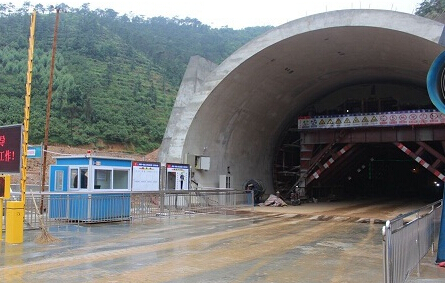 中建三局隧道门禁定位考勤系统