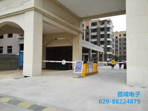纯车牌识别收费系统
