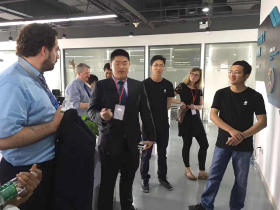 深智云代表中国创新科技365bet买球游戏与海外行业专家深度交流物联网发展方向