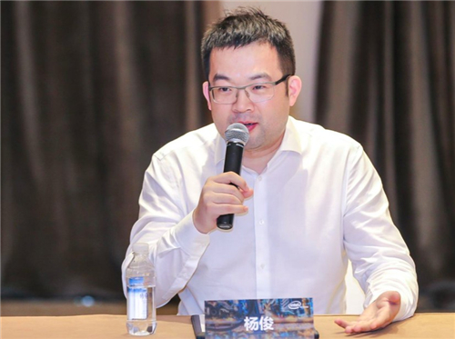 英特尔携手海信入局智能会议市场 强强联合带来全新体验2_副本
