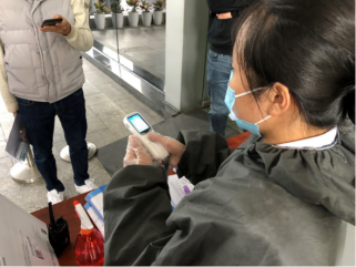 文案：抗击疫情所应用的手持机712.png
