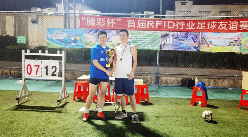 e9b53b221a03e733712bc72707bea48f.png